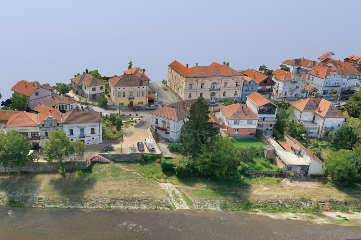 post-image